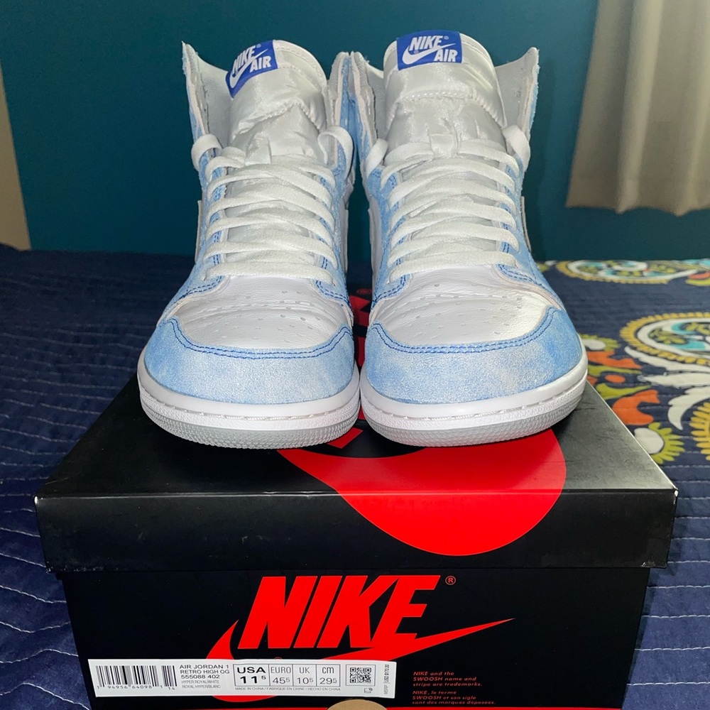 Air Jordan 1 High Hyper Royals 11.5